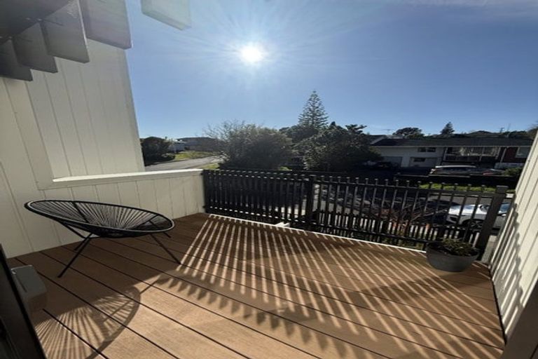 Photo of property in 5/5 Dellwood Avenue, Henderson, Auckland, 0612