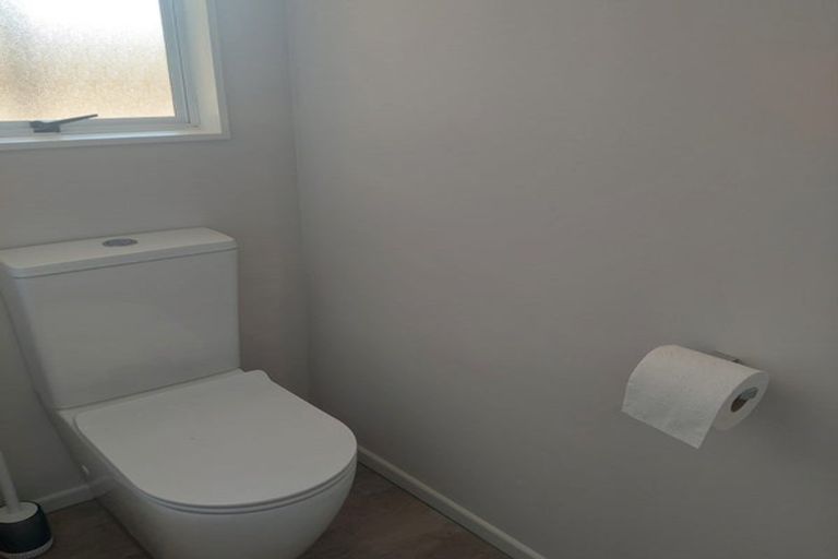 Photo of property in 29b Aquarius Drive, Kawaha Point, Rotorua, 3010