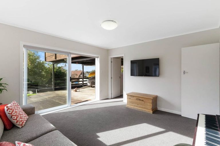 Photo of property in 6 Greenhill Crescent, Pakuranga, Auckland, 2010