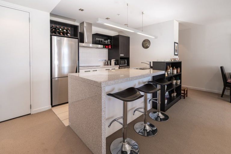 Photo of property in Republic Apartments, 4d/10 Lorne Street, Te Aro, Wellington, 6011