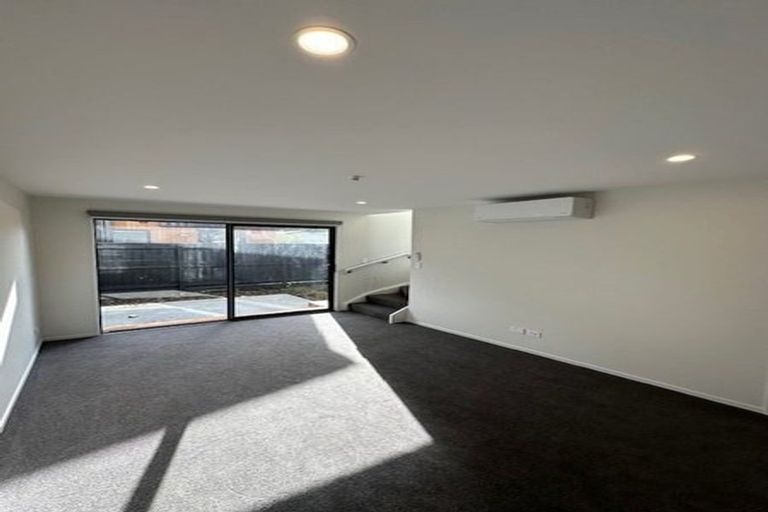 Photo of property in 6/20 Fitzherbert Road, Wainuiomata, Lower Hutt, 5014