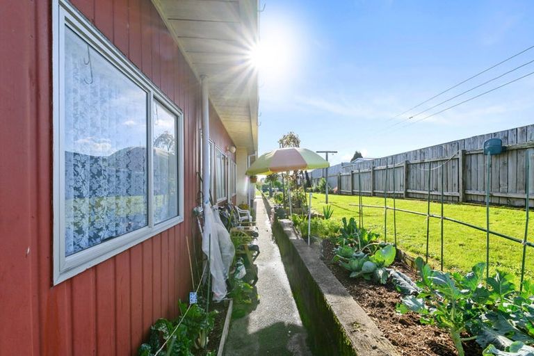 Photo of property in 37 Edward Street, Tokoroa, 3420