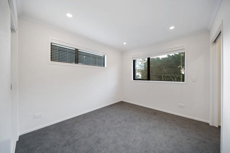 Photo of property in 5 Settlement Road, Papakura, 2110
