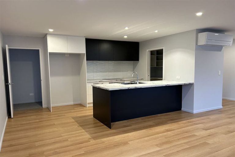 Photo of property in 28 Larissa Road, Halswell, Christchurch, 8025