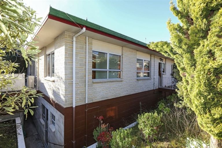 Photo of property in 72 Greenwood Road, Havelock North, 4130