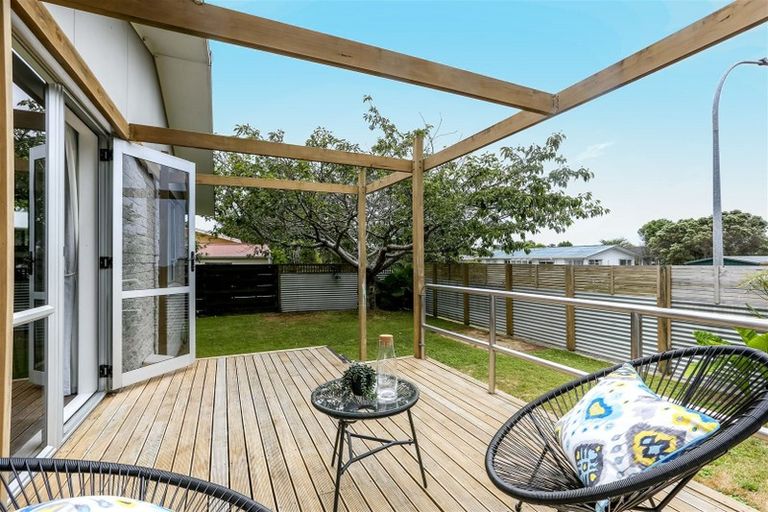 Photo of property in 4 Villa Place, Bell Block, New Plymouth, 4312