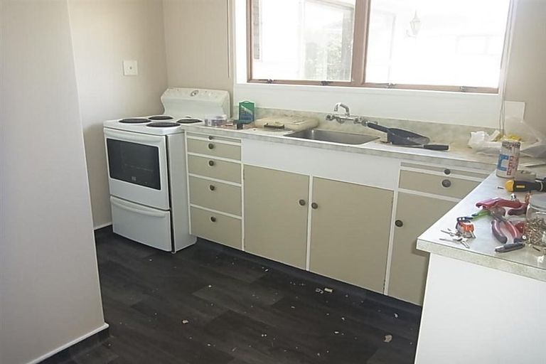 Photo of property in 21c Flower Street, Bulls, 4818