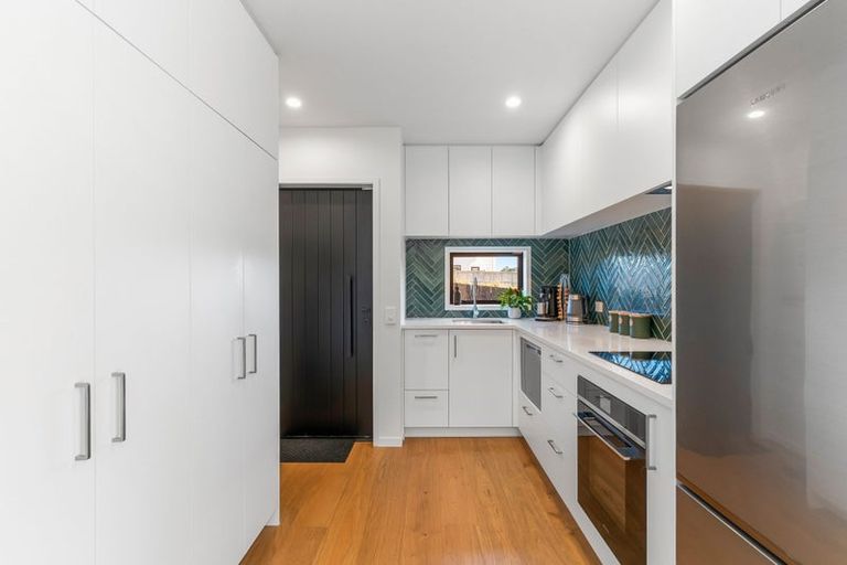 Photo of property in 29 Josh Road, Huapai, Kumeu, 0810