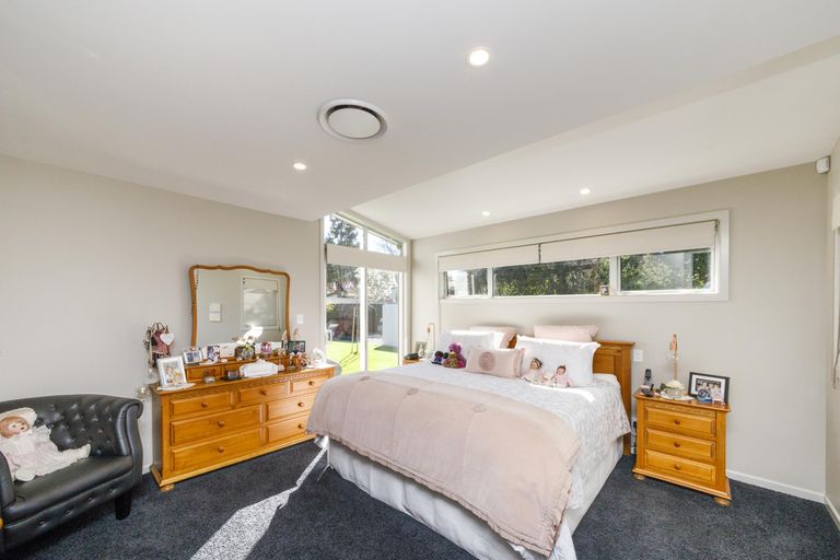 Photo of property in 3 Newmarket Lane, Awapuni, Palmerston North, 4412