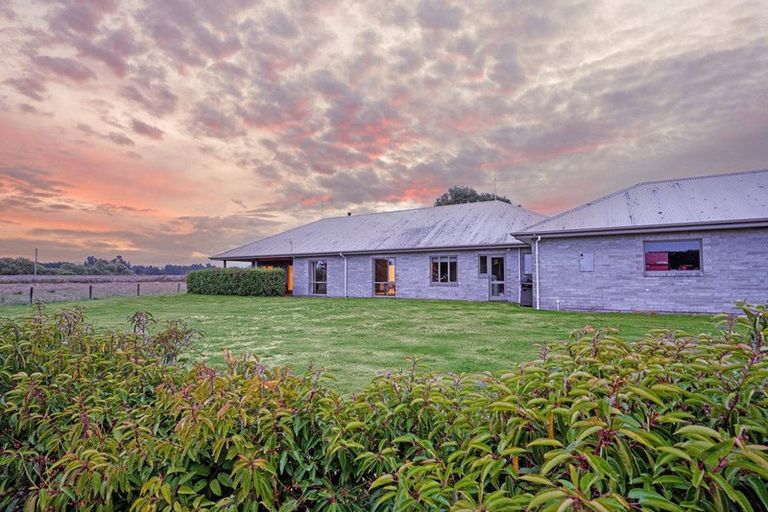 Photo of property in 318 Broad Road, Sefton, 7477