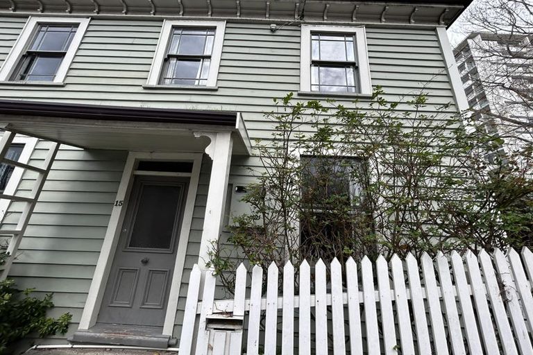 Photo of property in 15 Cottleville Terrace, Thorndon, Wellington, 6011