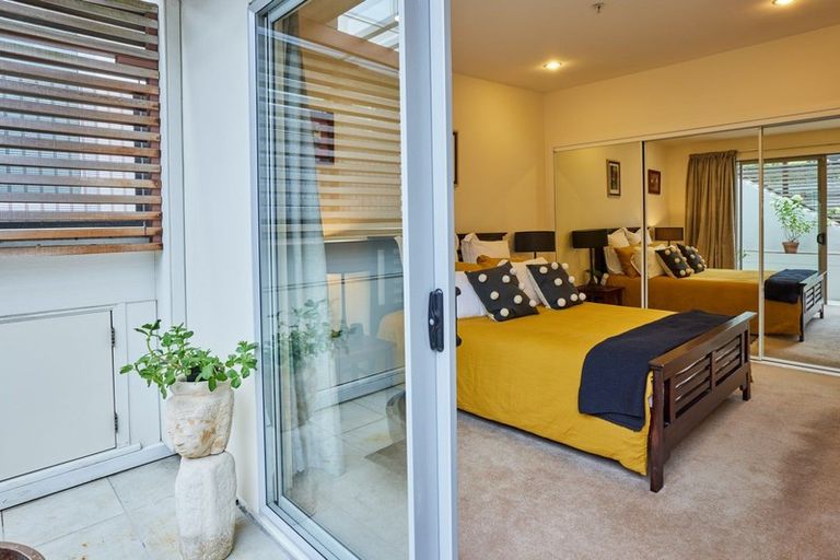 Photo of property in Sol Apartments, 28/37 Jessie Street, Te Aro, Wellington, 6011