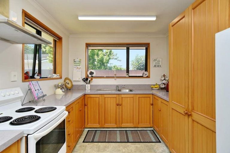 Photo of property in 15b Queen Street, Rangiora, 7400