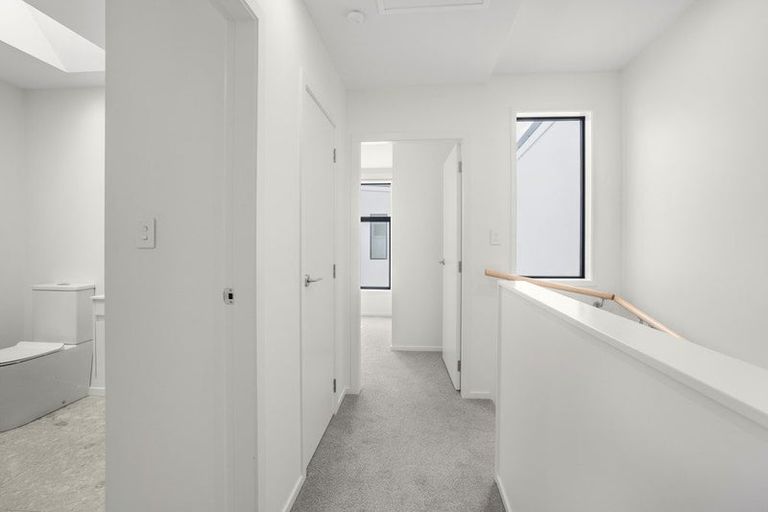 Photo of property in 16/10 Pascoe Avenue, Paremata, Porirua, 5026