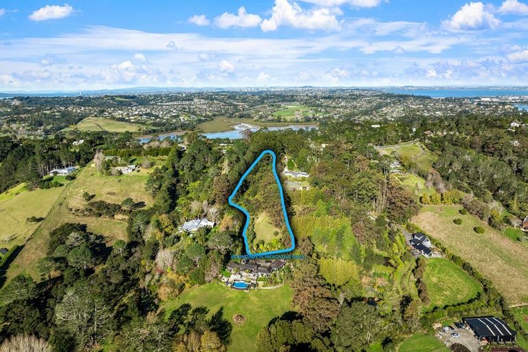 Photo of property in 310 Paremoremo Road, Paremoremo, Auckland, 0632