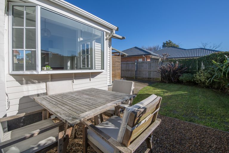 Photo of property in 65 Diamond Avenue, Spreydon, Christchurch, 8024