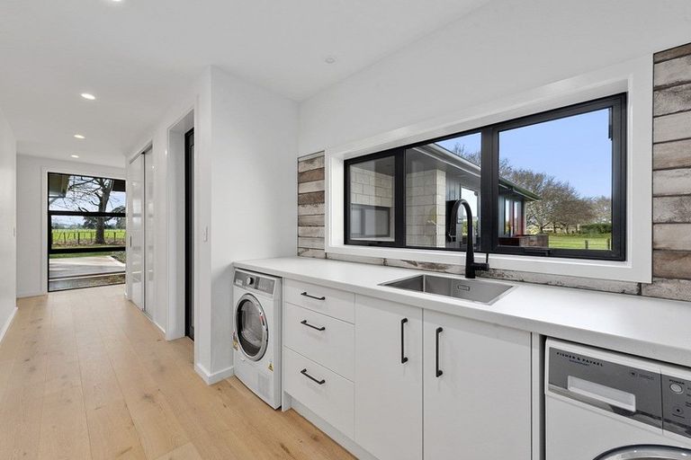 Photo of property in 9 South Oaks Close, Pukemoremore, Cambridge, 3493