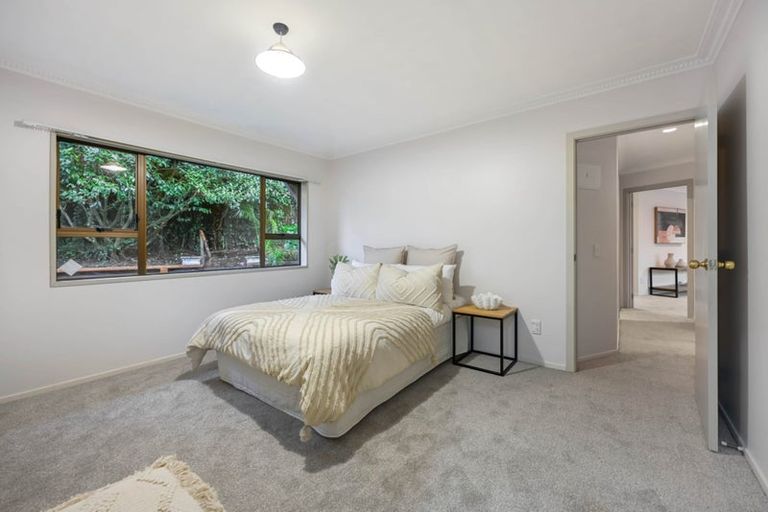 Photo of property in 24 Burn-murdoch Street, St Andrews, Hamilton, 3200