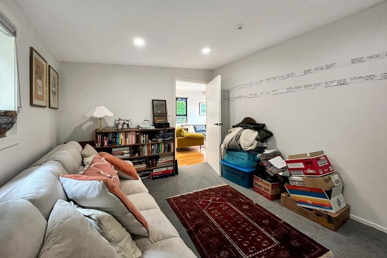 Photo of property in 6 Irvine Street, Aro Valley, Wellington, 6012