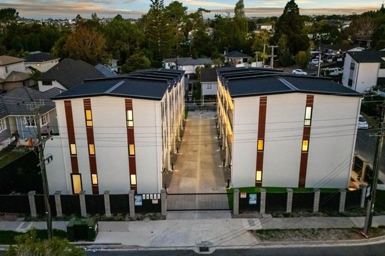 Photo of property in 41e Kelwyn Road, Kelston, Auckland, 0602