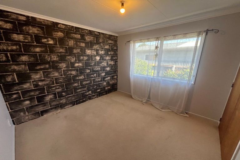 Photo of property in 3/206 Ruahine Street, Roslyn, Palmerston North, 4414