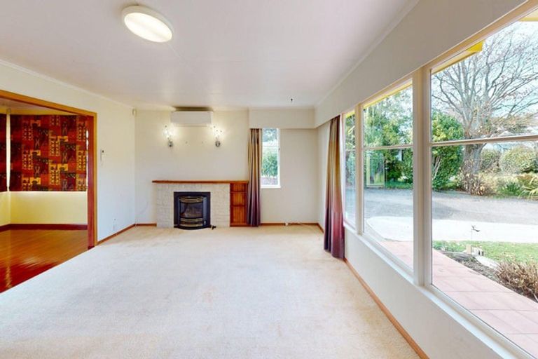 Photo of property in 9 York Place, Awapuni, Palmerston North, 4412