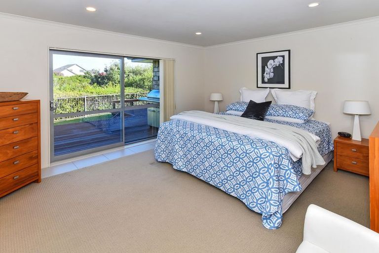 Photo of property in 6 Stranraer Crescent, Wattle Downs, Auckland, 2103