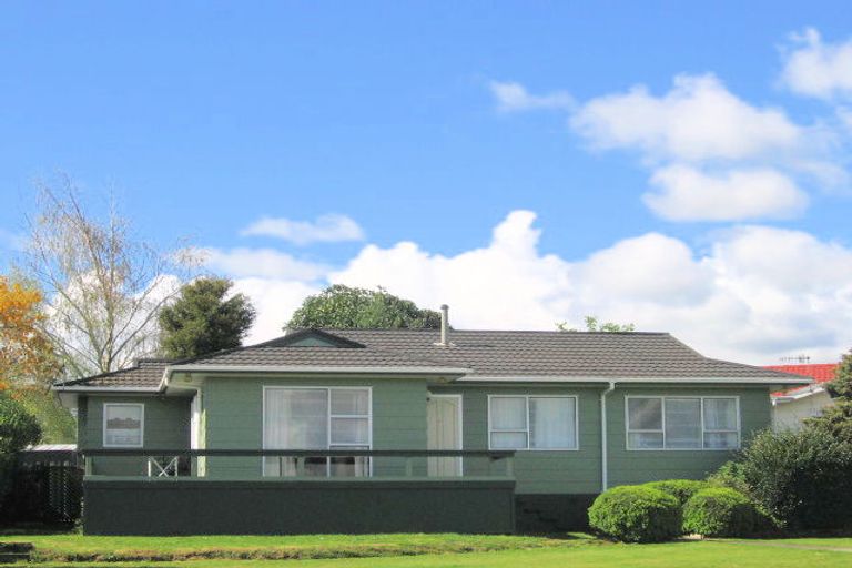 Photo of property in 25 Bronte Place, Owhata, Rotorua, 3010