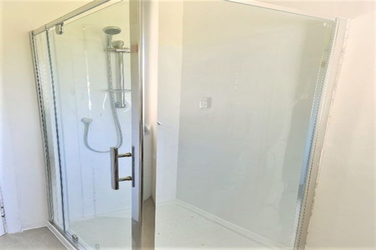 Photo of property in 11 Heath Avenue, Northcote, Auckland, 0627