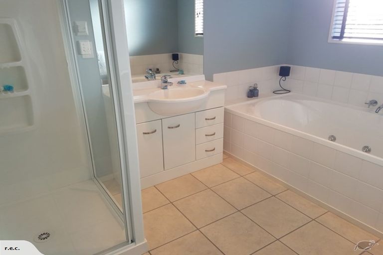 Photo of property in 11 Ruahine Place, Parklands, Christchurch, 8083