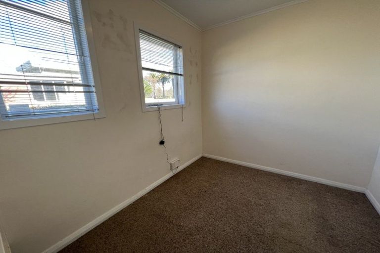 Photo of property in 285 Fitzherbert Avenue, West End, Palmerston North, 4410