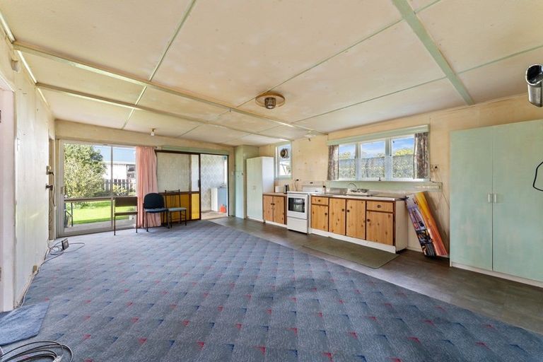 Photo of property in 8 Pungarehu Road, Pungarehu, Opunake, 4685