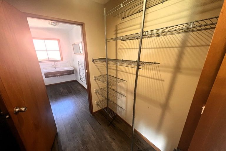 Photo of property in 15 Sheraton Place, Redwood, Christchurch, 8051