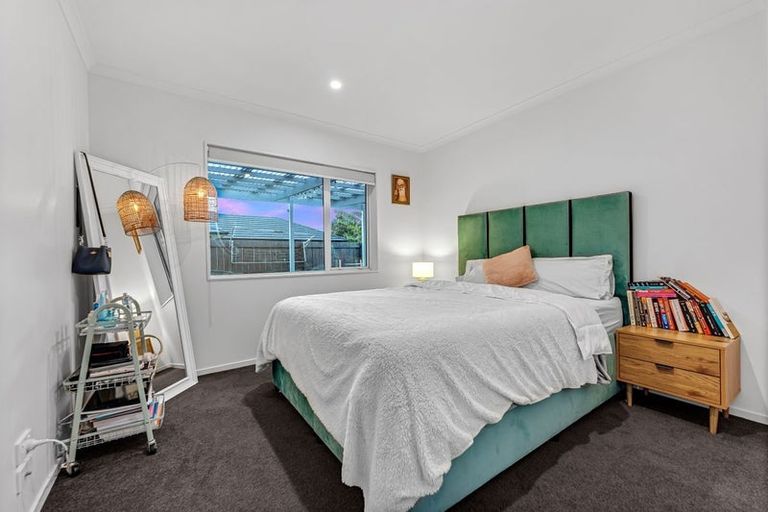 Photo of property in 37 Wellfield Drive, Papakura, 2110