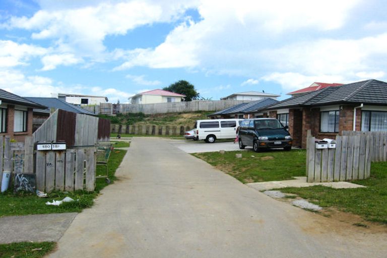 Photo of property in 80 Robert Skelton Place, Clendon Park, Auckland, 2103