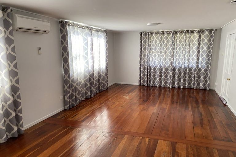 Photo of property in 3 Hickson Street, Featherston, 5710