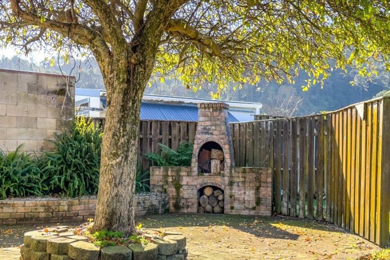 Photo of property in 302 Ensor Street, Thames, 3500