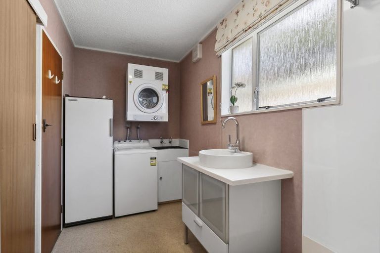 Photo of property in 2/39 Waipapa Road, Hataitai, Wellington, 6021