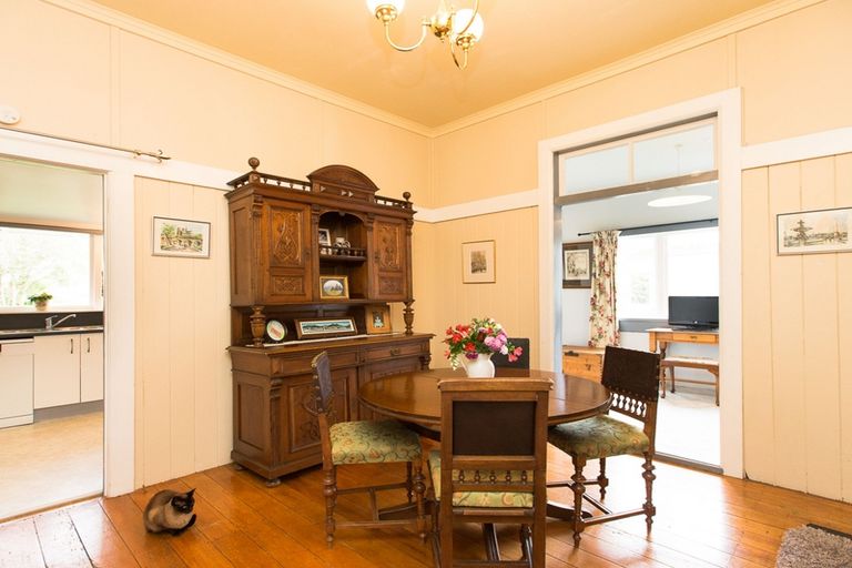 Photo of property in 339 Stoney Creek Road, Kelvin Grove, Palmerston North, 4470