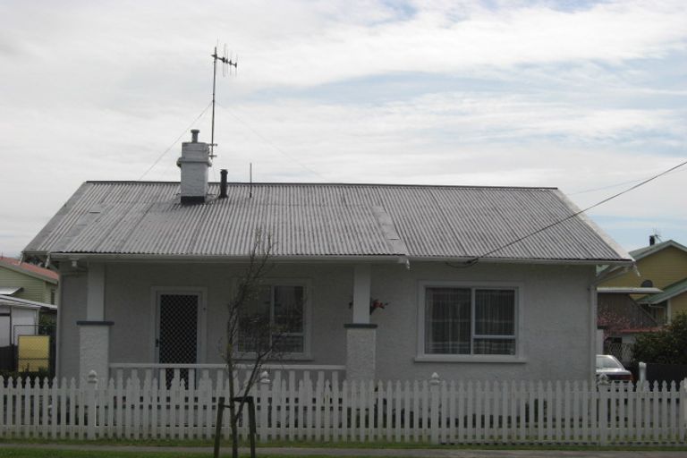 Photo of property in 68 Alma Road, Gonville, Whanganui, 4501