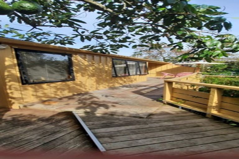 Photo of property in 99a Lake Road, Belmont, Auckland, 0622