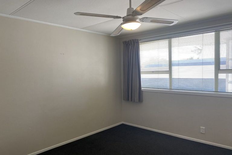 Photo of property in 1/18 Crail Avenue, Flaxmere, Hastings, 4120