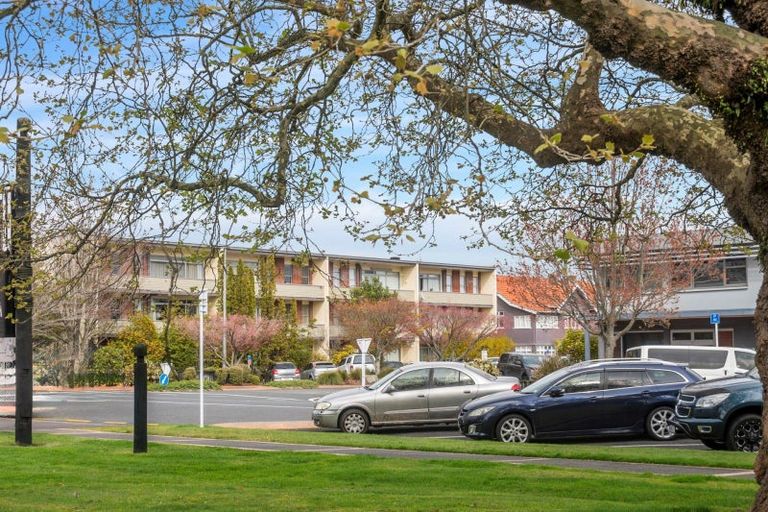 Photo of property in 7/1221 Hinemaru Street, Rotorua, 3010