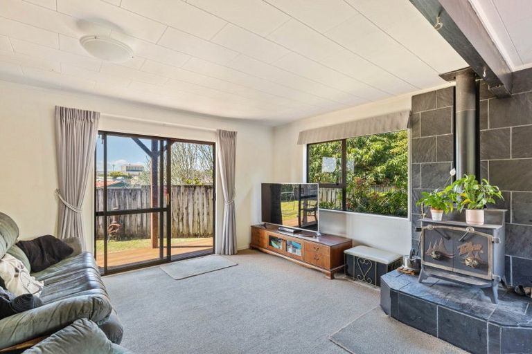 Photo of property in 38 Konini Street, Inglewood, 4330