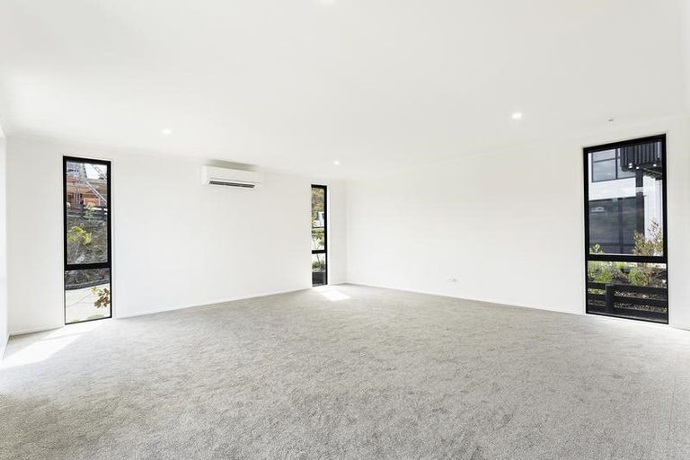 Photo of property in 35 Brugh Place, Andersons Bay, Dunedin, 9013