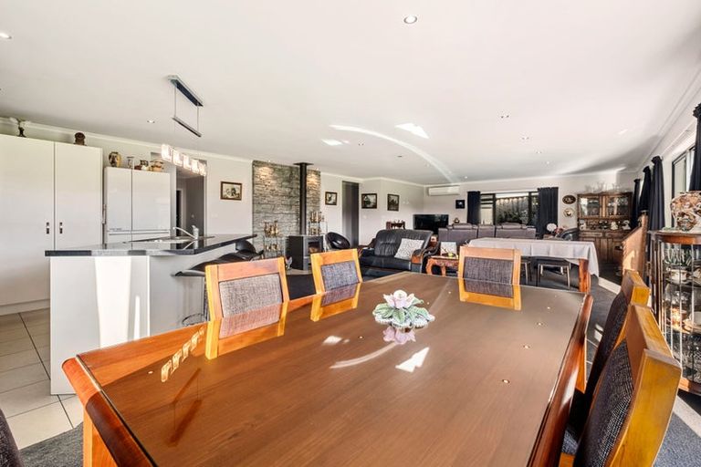 Photo of property in 2 Joll Street, Waitara, 4383