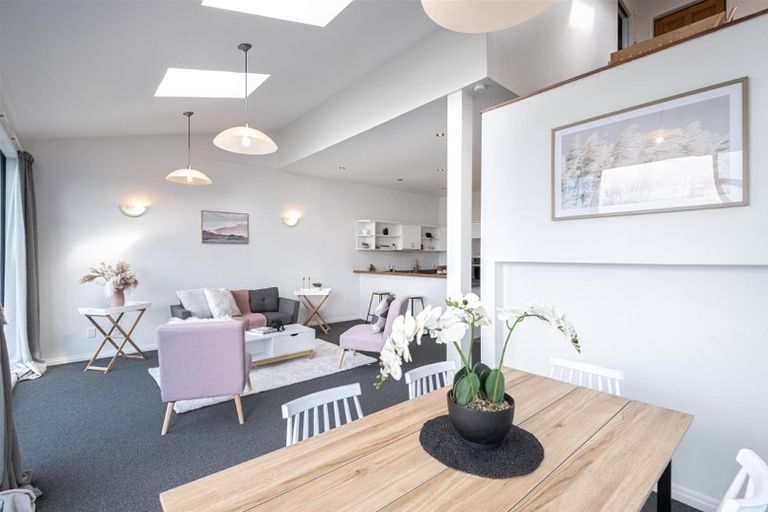 Photo of property in 90a Homebush Road, Khandallah, Wellington, 6035