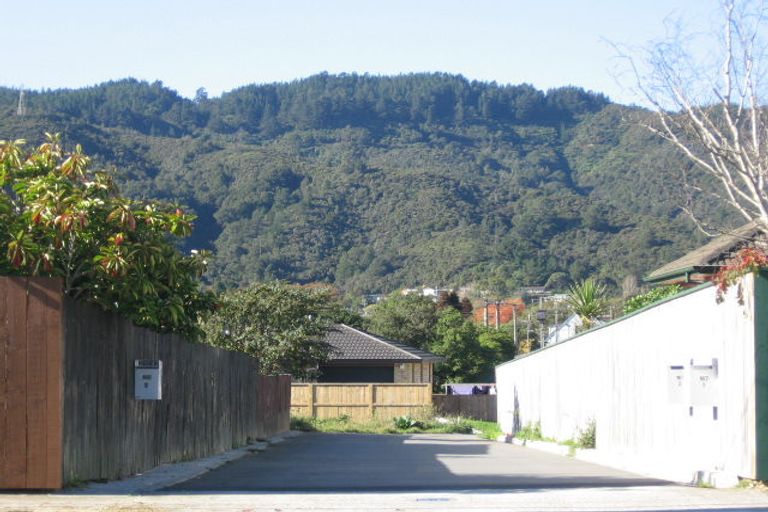 Photo of property in 165a George Street, Stokes Valley, Lower Hutt, 5019