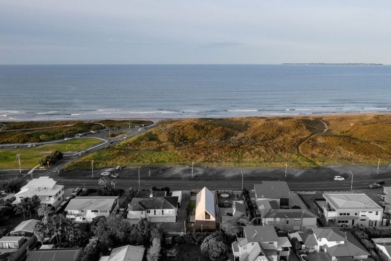 Photo of property in 576a Papamoa Beach Road, Papamoa Beach, Papamoa, 3118