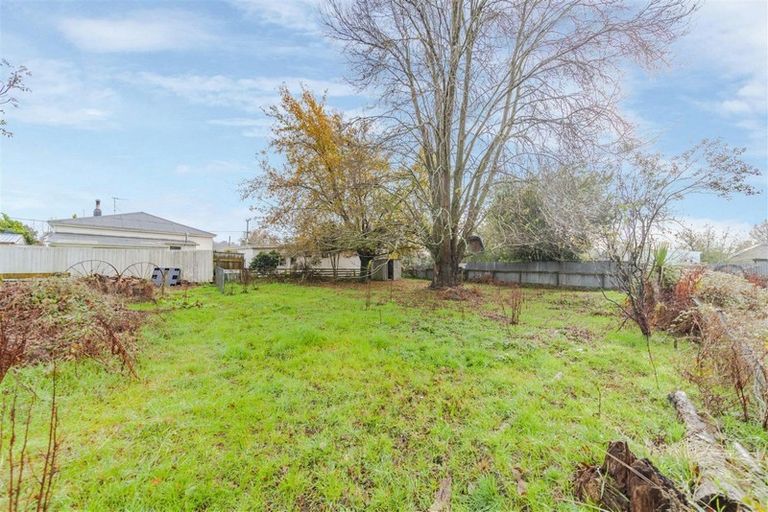 Photo of property in 18 Guy Street, Waipawa, 4210